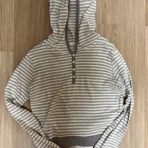 단가라 후드 긴팔 티셔츠 그레이