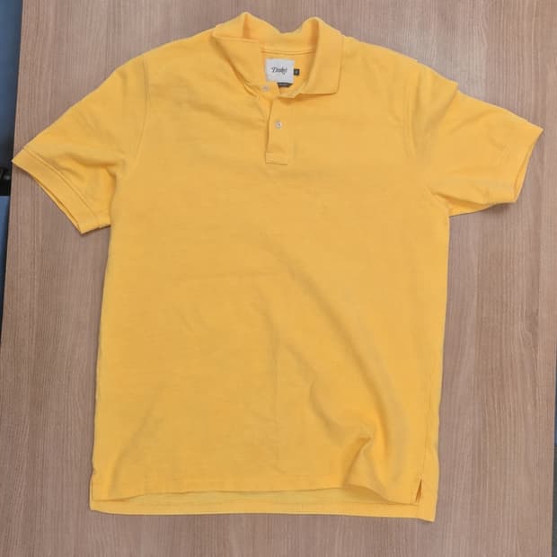 Drake's 옐로우 카라티 XL