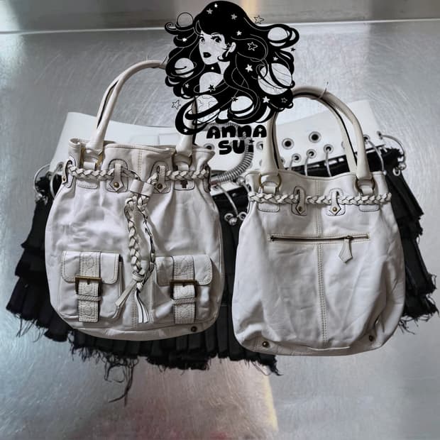 ANNA SUI y2k White tassel Buckle leather