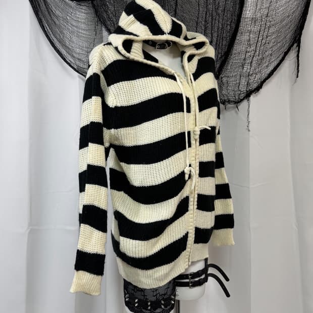 stripe knit hood zip up