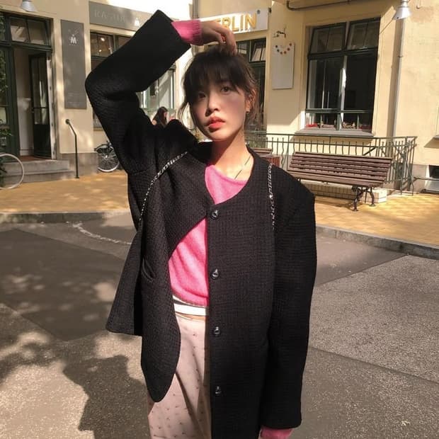 프롬비기닝 노카라 라운드 트위드자켓 구해요!