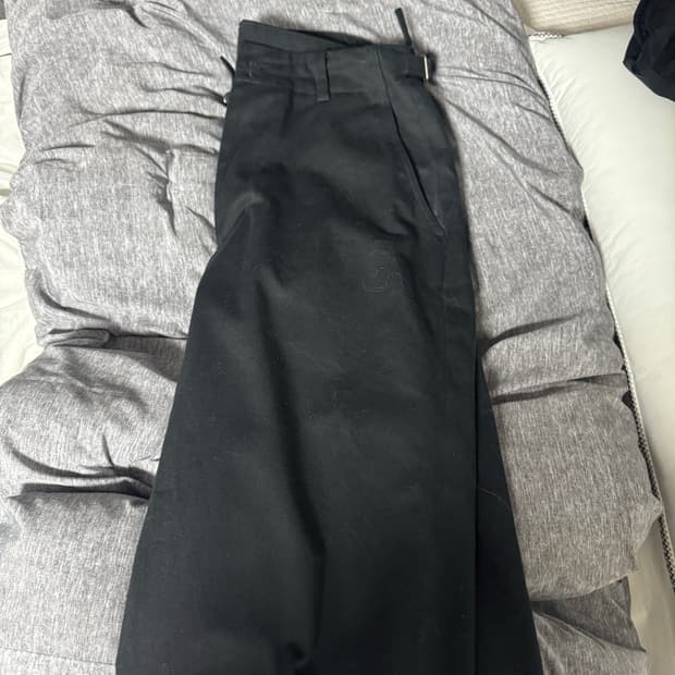 유스 세미와이드 치노 팬츠 25시즌 M사이즈