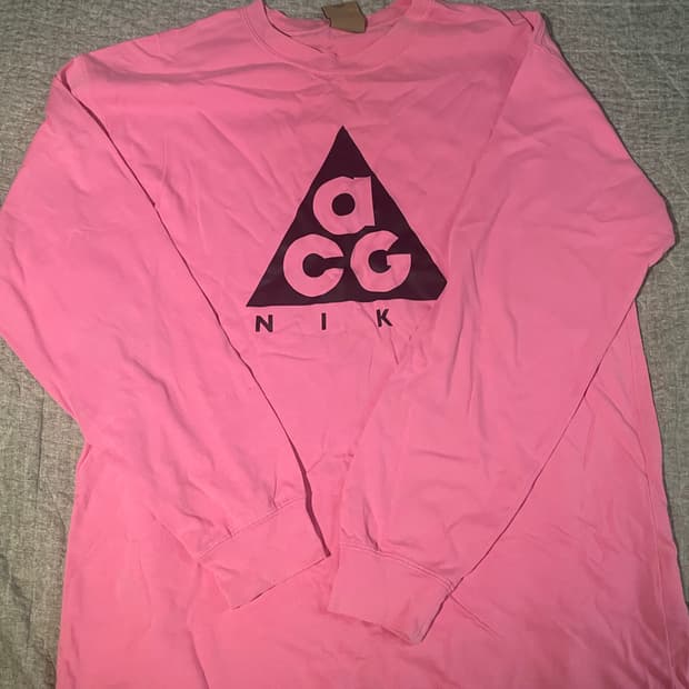 나이키 Acg 롱슬리브 티셔츠 핑크 M 사이즈