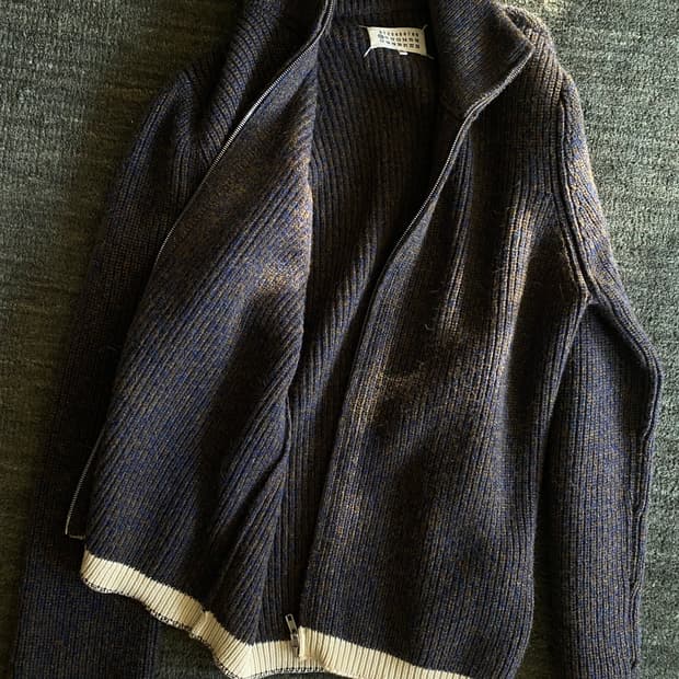 마르지엘라 풀집업 니트