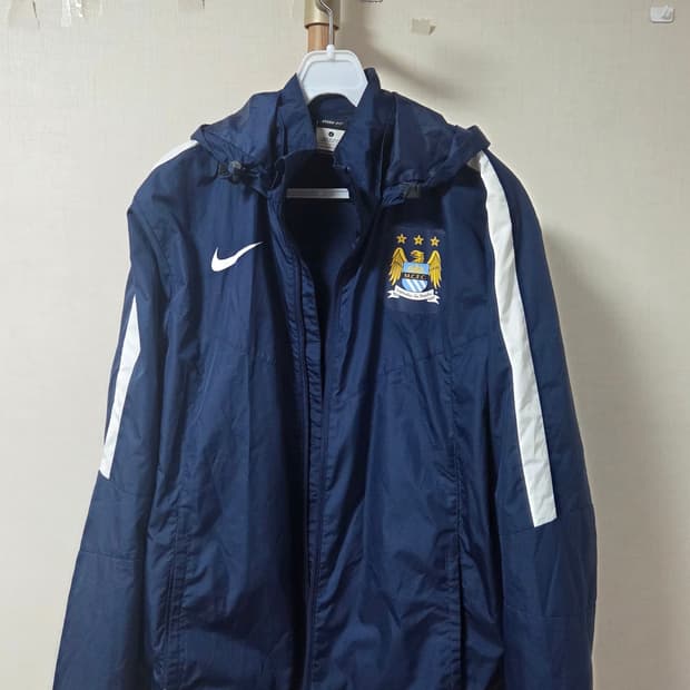 나이키 맨시티 바람막이 