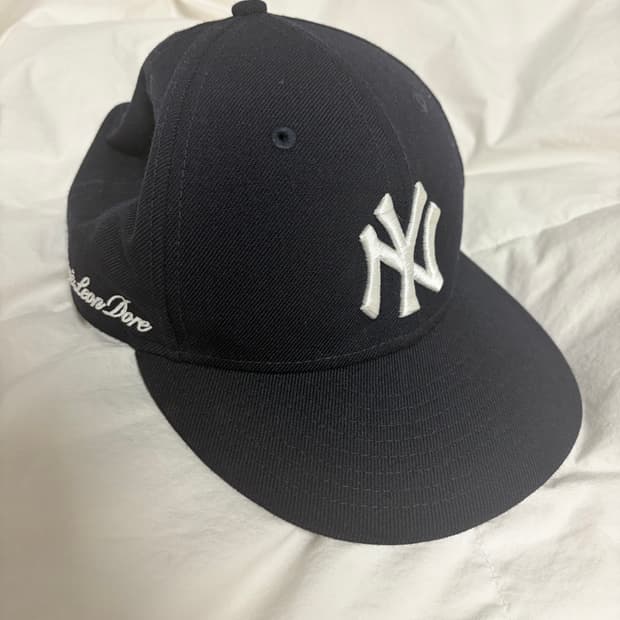 뉴에라 에임레온도르 7 1/4