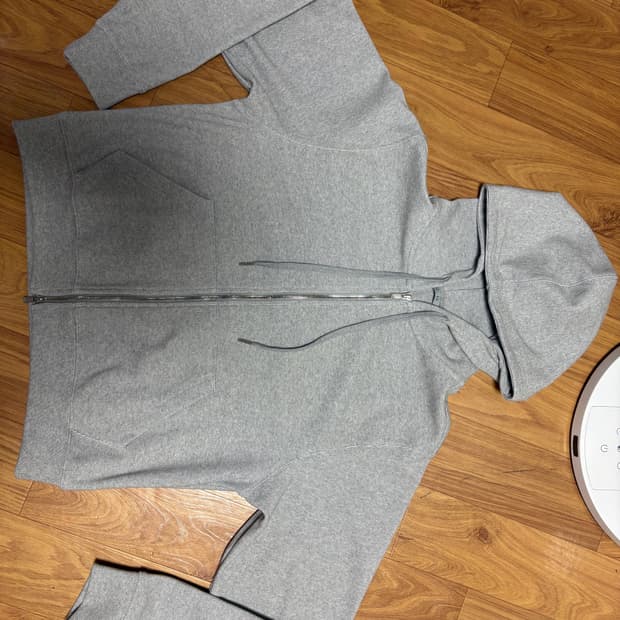 벨리에 크롭 후드 집업 (후디 집업) 그레이 04 사이즈 팝니다