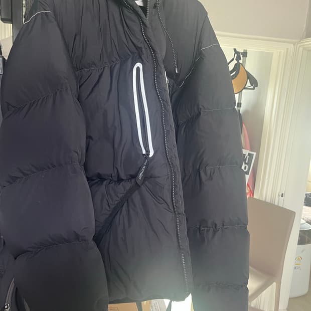 앤드원더 그라미치 패딩 XL