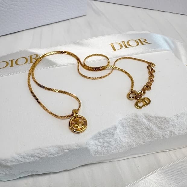 👑[영롱보스] 디올 빈티지 CD 서클 로고 목걸이.