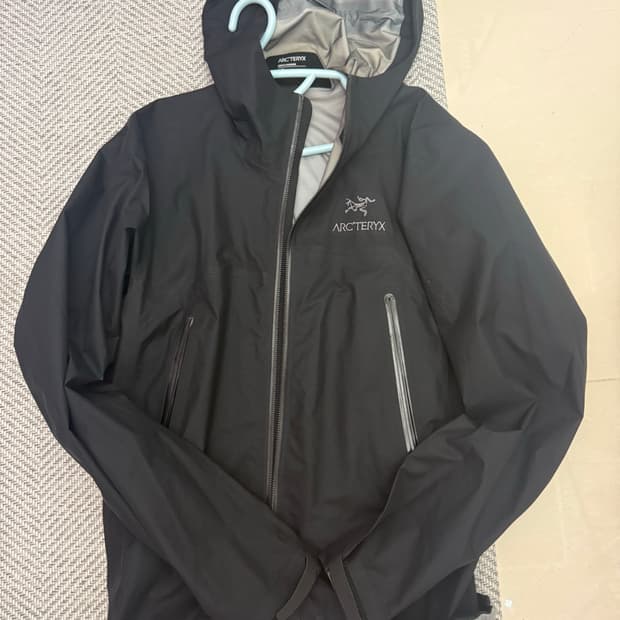 아크테릭스 베타자켓 블랙s