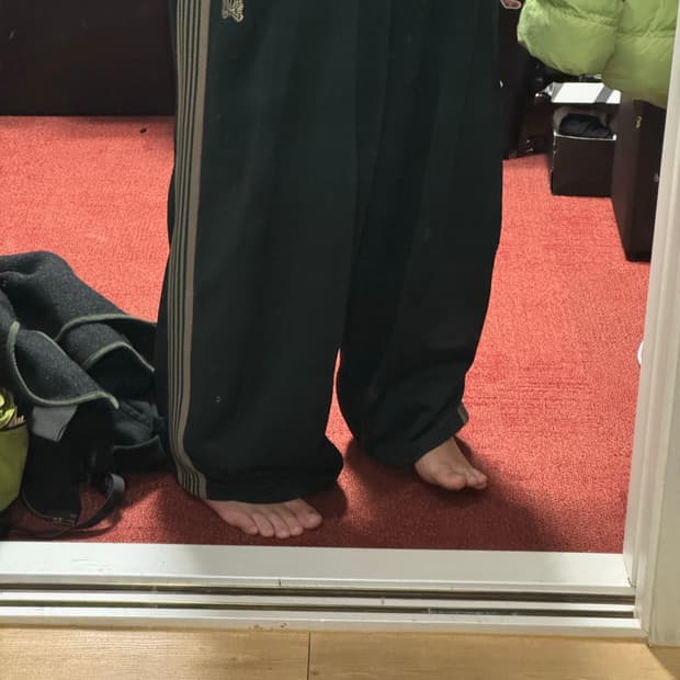 니들스 HD 트랙팬츠 L