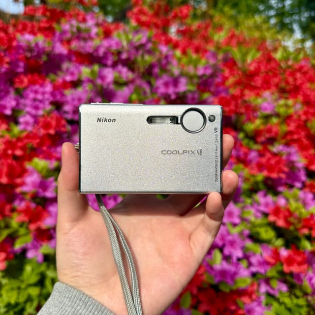 니콘 쿨픽스 s8