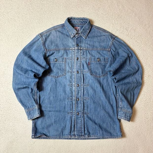 리바이스 90's 세컨타입 데님 셔츠 PN7352