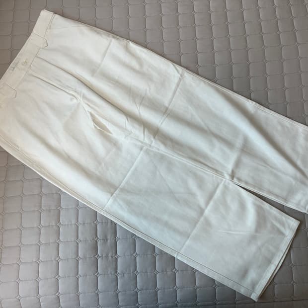 세컨모놀로그 세미 와이드핏 트윌 코튼 치노 팬츠_아이보리