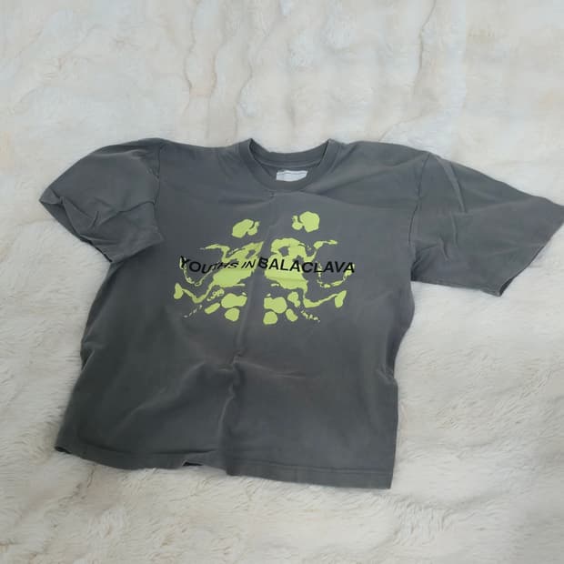 Youth In Balaclava 티셔츠