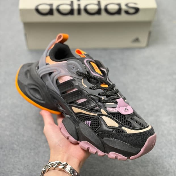 아디다스 XLG 러너 디럭스
