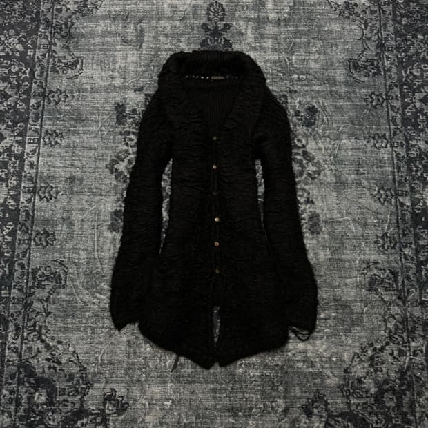 Kmrii 00s archive grunge distressed card