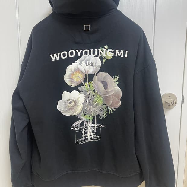 우영미 플라워 후드티  50사이즈