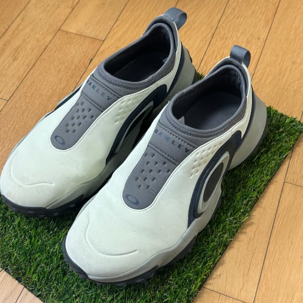 오클리 엣지 아이콘 크림 네이비