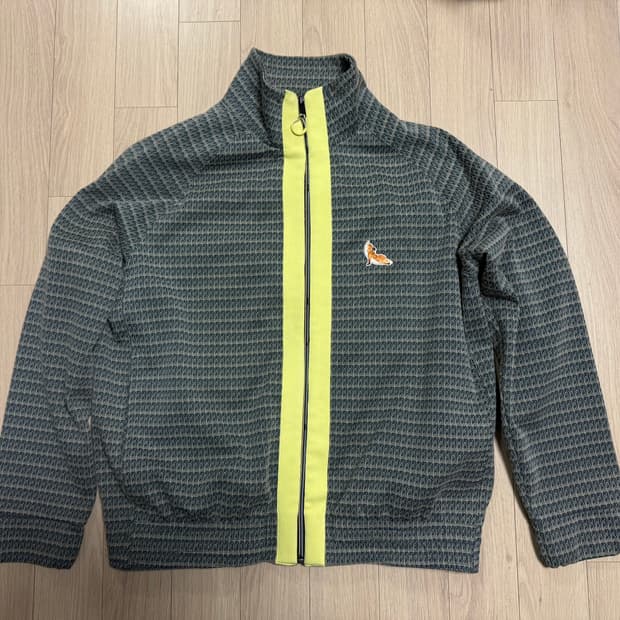 메종키츠네(Maison Kistune) 인따르시아 집업 가디건 L