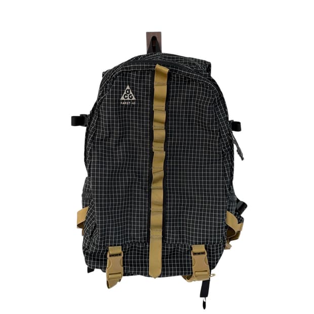 Nike acg 체크 백팩 카스트40