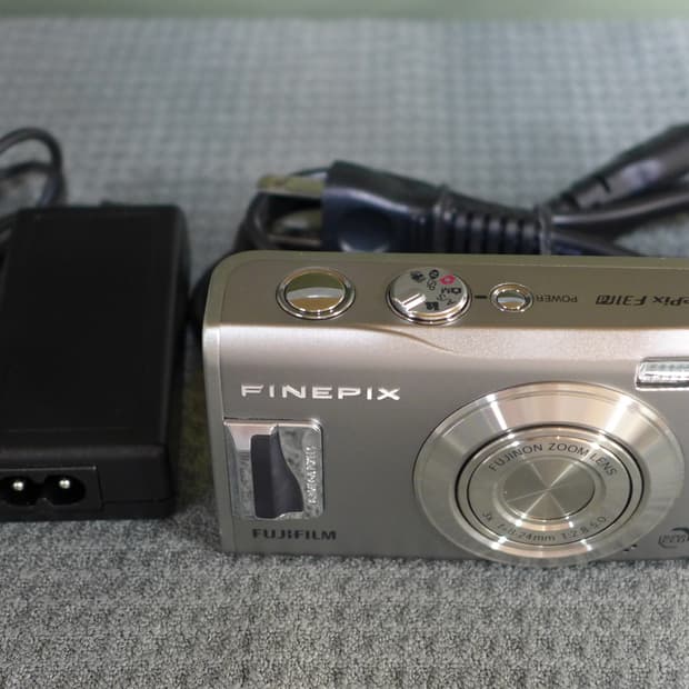 후지필름 finepix F31FD 디카