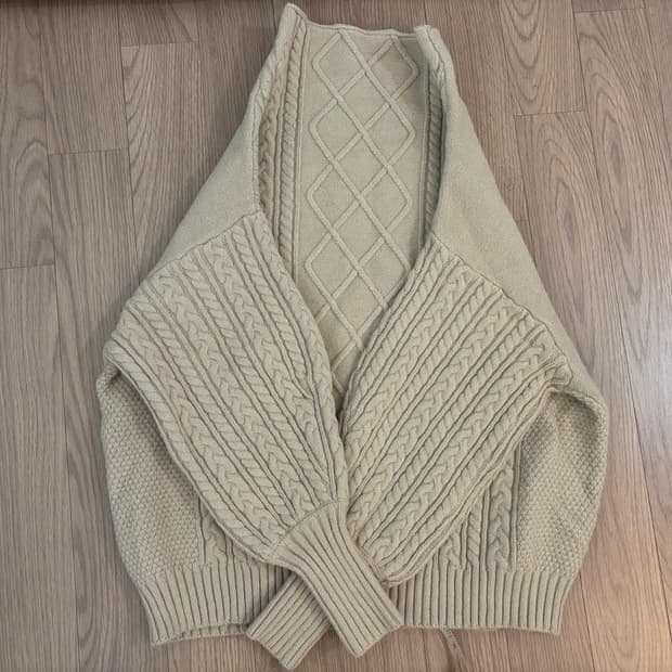 일회착 세상 힙한 고품질 하이넥 꽈배기 니트티 아방 오버핏 갸루  여리핏