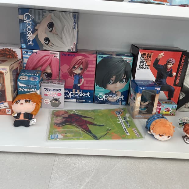 블루록 린 나기 쿠니가미 치기리 이사기 주술회전 유타 토게 유지