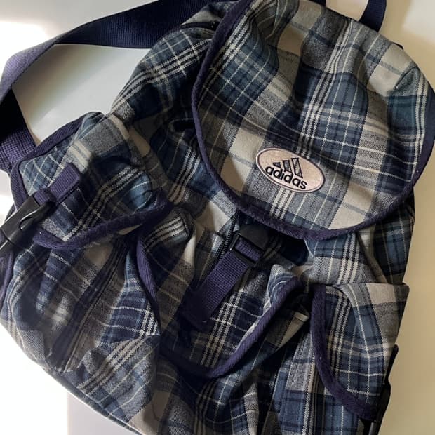 90s 아디다스 빈티지 체크 럭색 백팩 가방