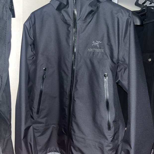 아크테릭스 베타 자켓 bk (m)