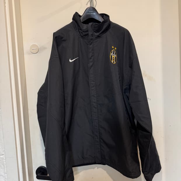 나이키 올드스쿨 유벤투스 바람막이 자켓 
