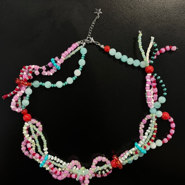 COTTON CANDY NECKLACE 