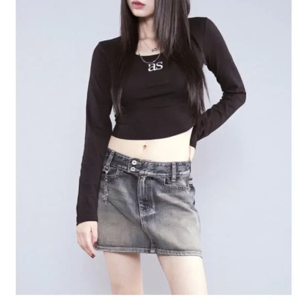 애즈온 달리 셔링 티 블랙