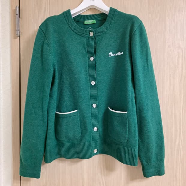 베네통 그린 라운드넥 가디건 M