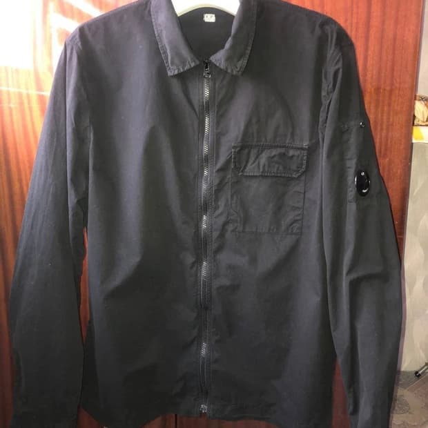C.P. 컴퍼니  개버딘 지퍼 오버셔츠