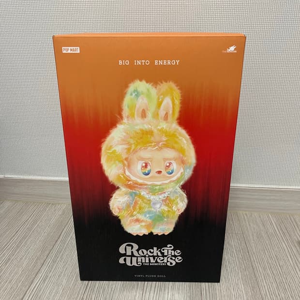 라부부 락 더 유니버스