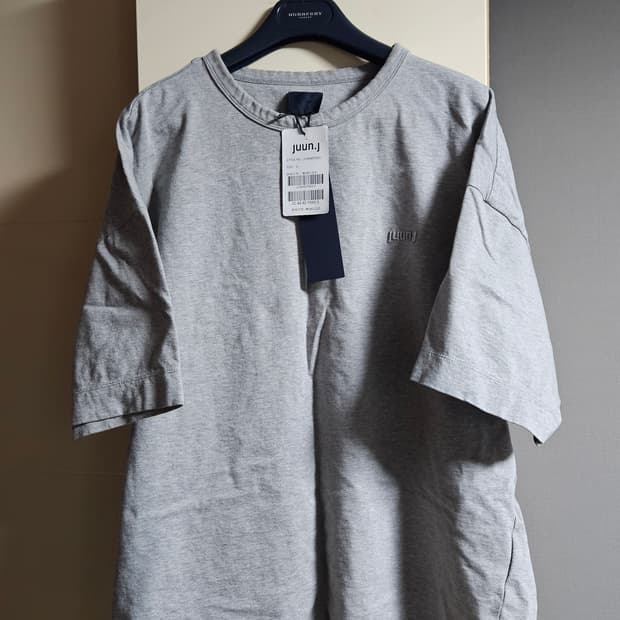 준지 반팔티셔츠 그레이 24시즌