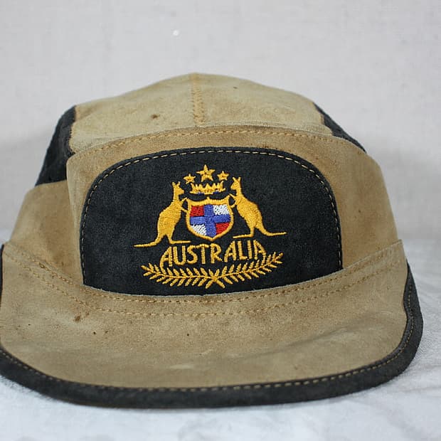호주 갱거루 문양 스웨이드 캠프캡