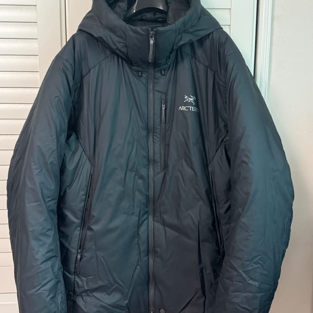 아크테릭스 누클리아이 SV 파카 그레파이트 L