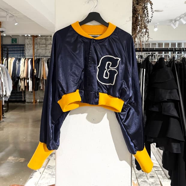 나나서카 네이비 패치 크롭 봄버 자켓