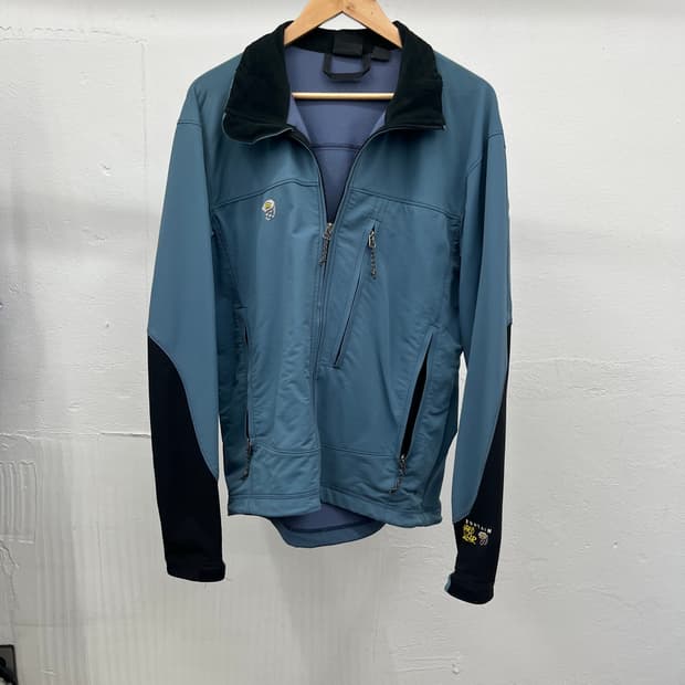 XL) MOUNTAIN HARDWEAR JACKET