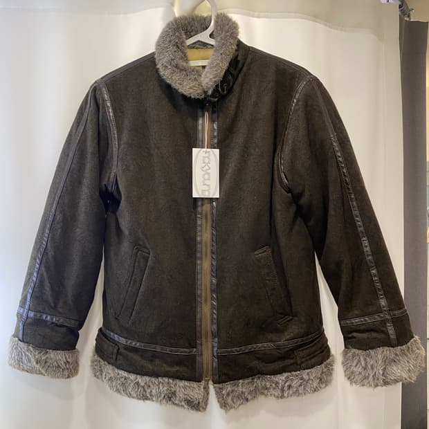 누빔 안감 무스탕