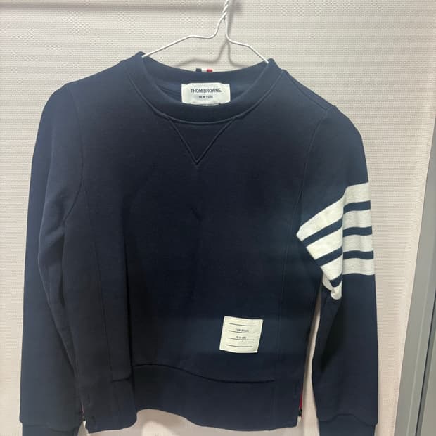 톰브라운 루프백 저지 니트 엔지니어드 사선 맨투맨