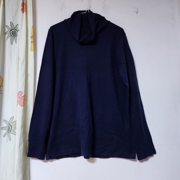 네이비 터들넥 긴팔 니트 100