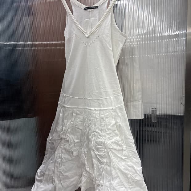 마리떼 프랑소와 저버 셔링 홀터 원피스