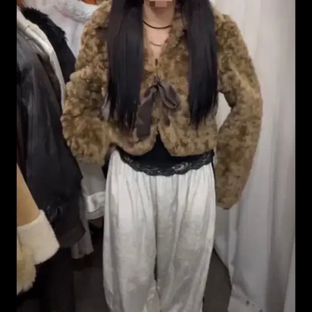 로맨틱갸루 라떼갸루 빈티지 리본 크롭 퍼자켓