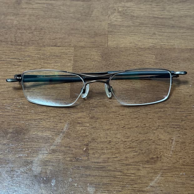 오클리 안경 무테 아카이브