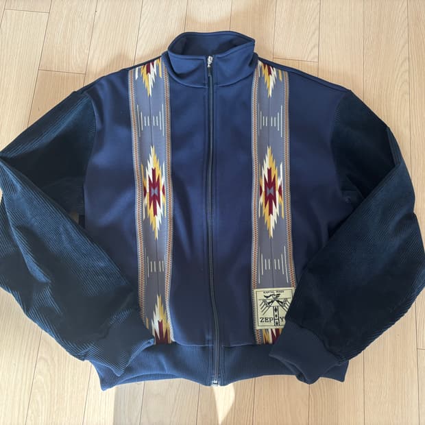 캐피탈 스무스 져지