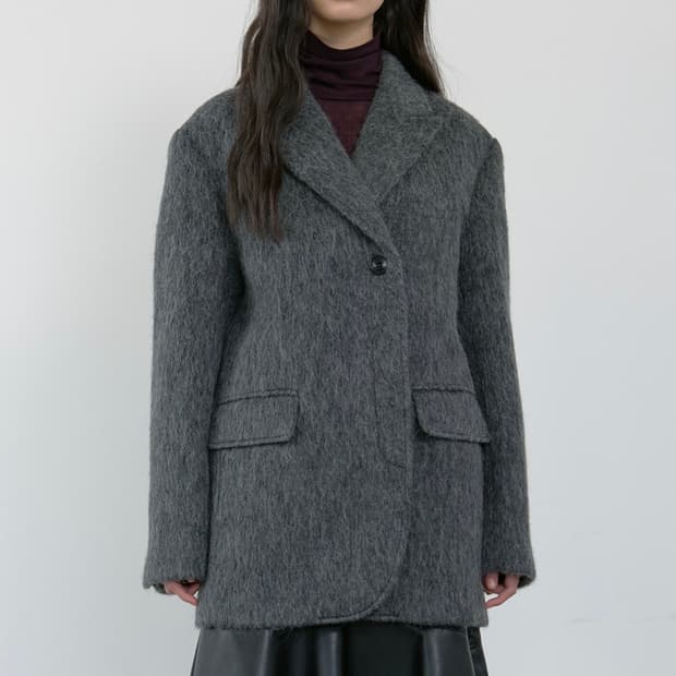 마조네 헤어리 알파카 하프 코트 자켓