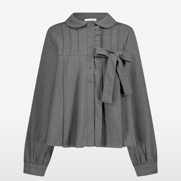 일리고 리본 플리츠 블라우스 그레이